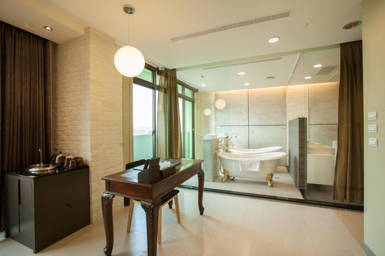 823 Tourist Hotel Jinhu Dış mekan fotoğraf