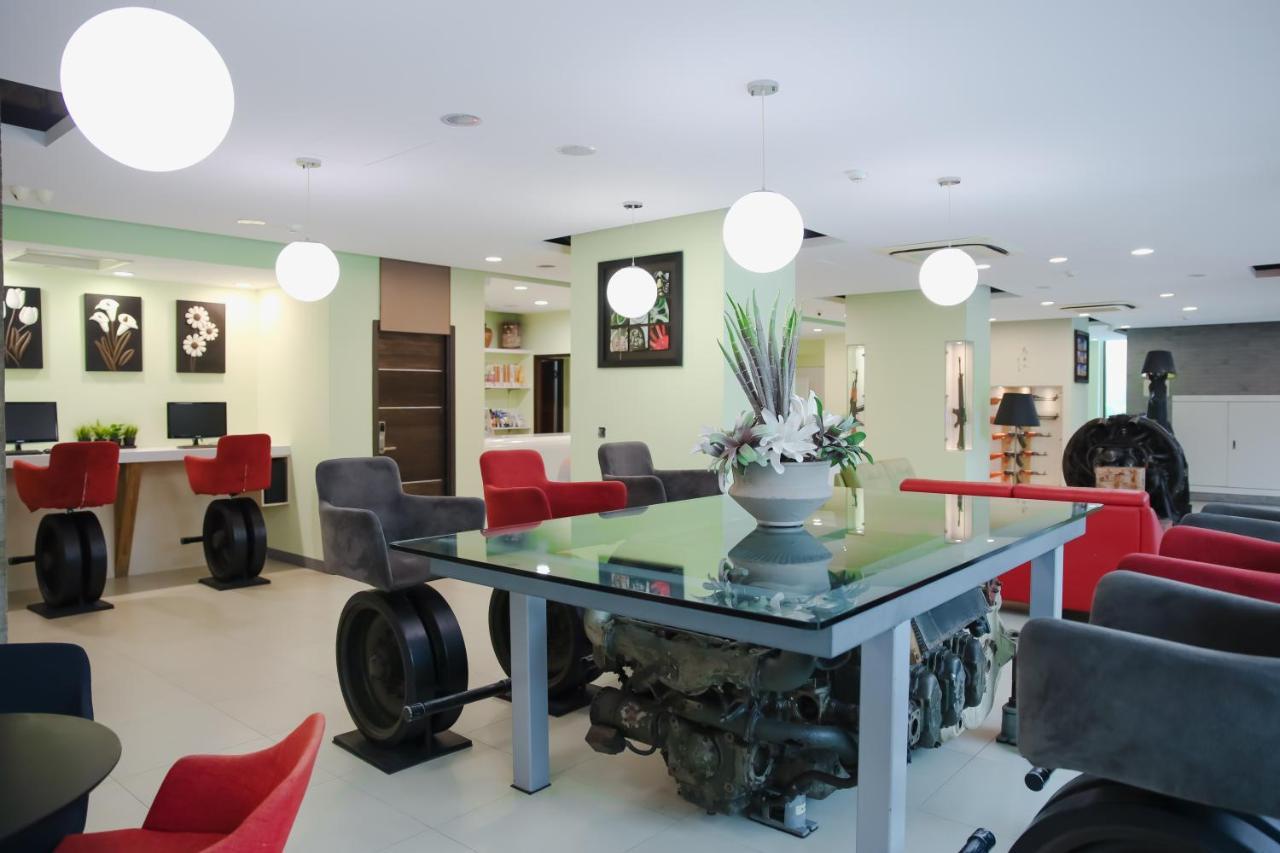 823 Tourist Hotel Jinhu Dış mekan fotoğraf