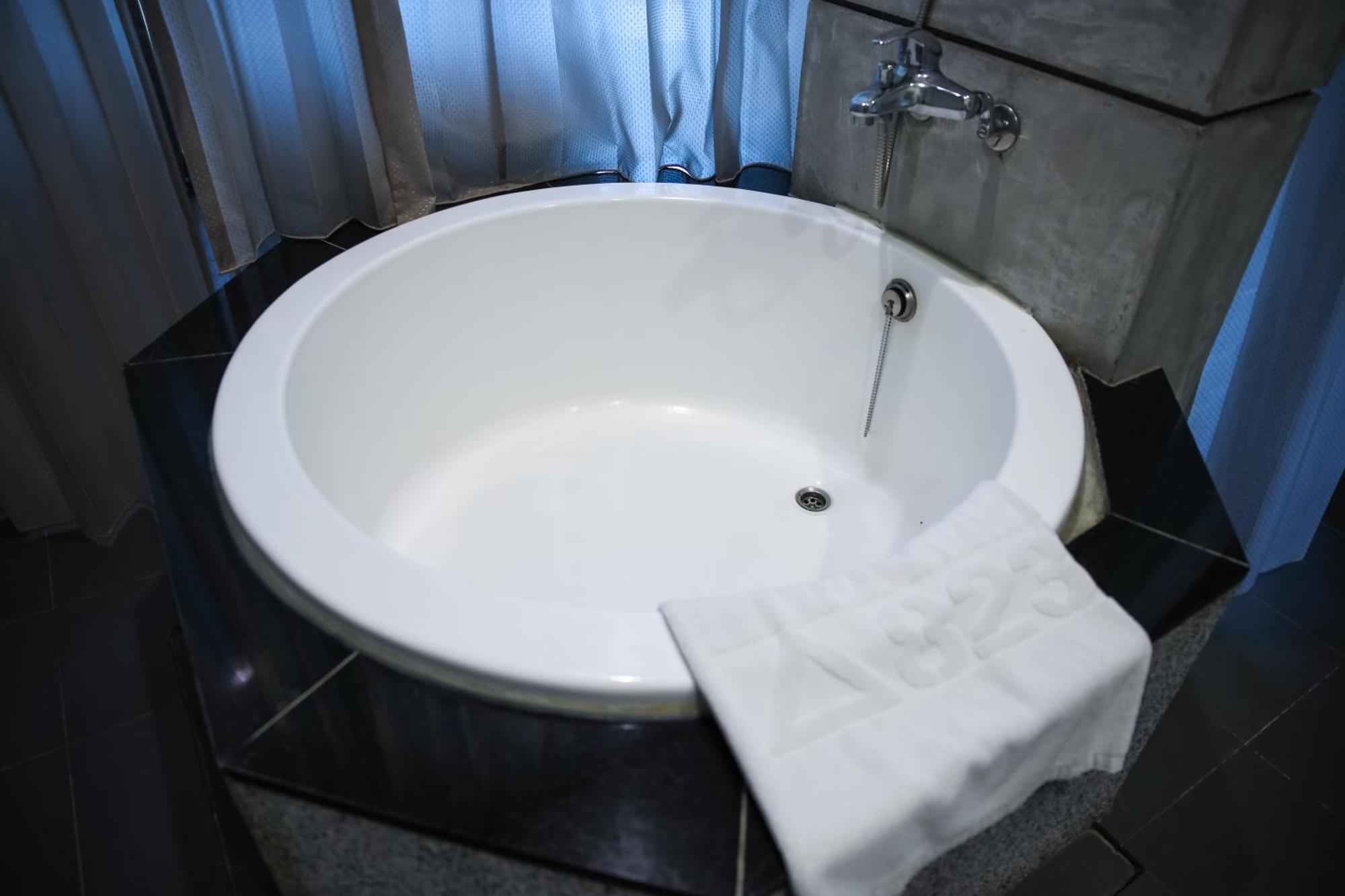 823 Tourist Hotel Jinhu Dış mekan fotoğraf
