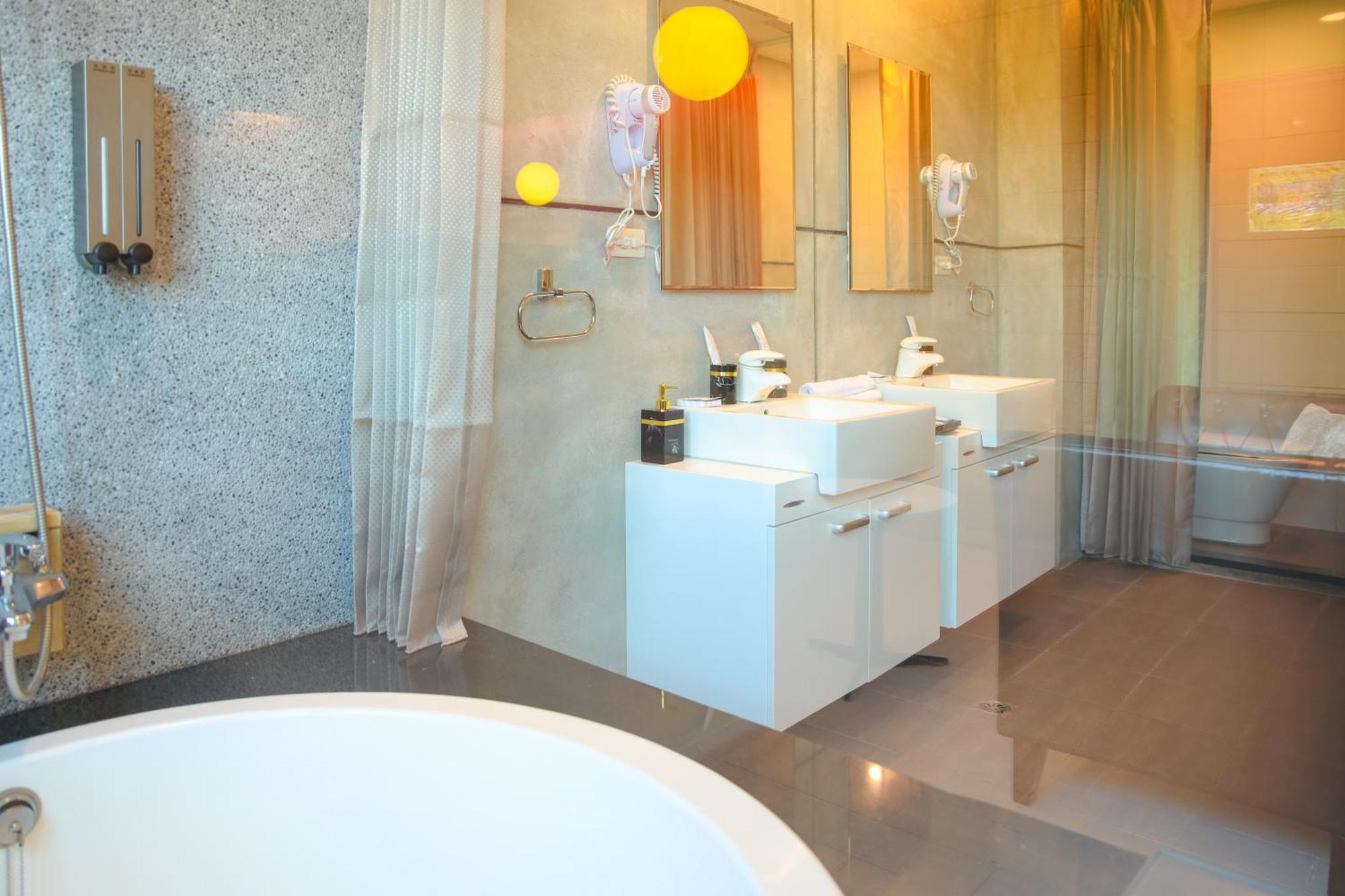 823 Tourist Hotel Jinhu Dış mekan fotoğraf